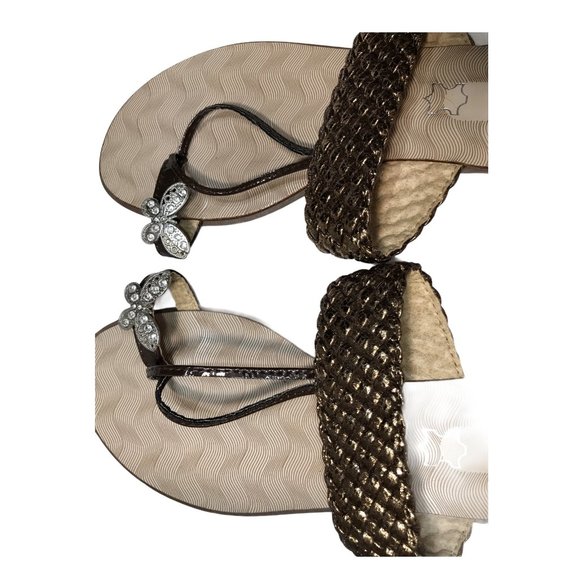 GC Shoes Gc Shoes Butterfly Blinged Thong Sandals 85 Poshmark